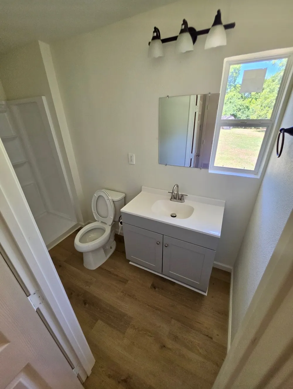 208 Miller Street Mount Vernon, TX 75457