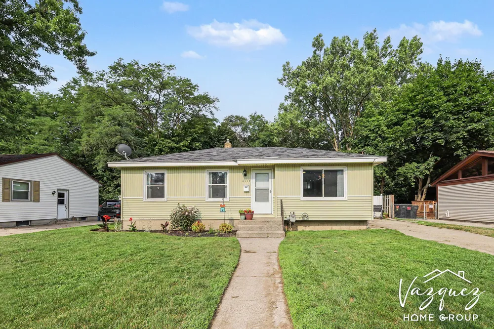 4113 Heron Avenue SW Wyoming, MI 49509