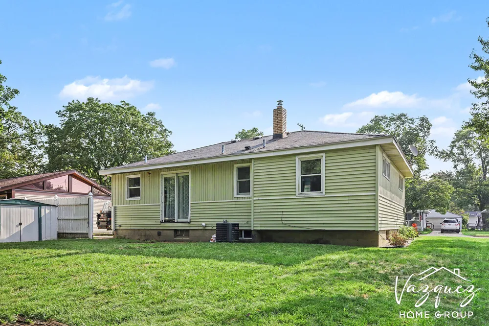 4113 Heron Avenue SW Wyoming, MI 49509