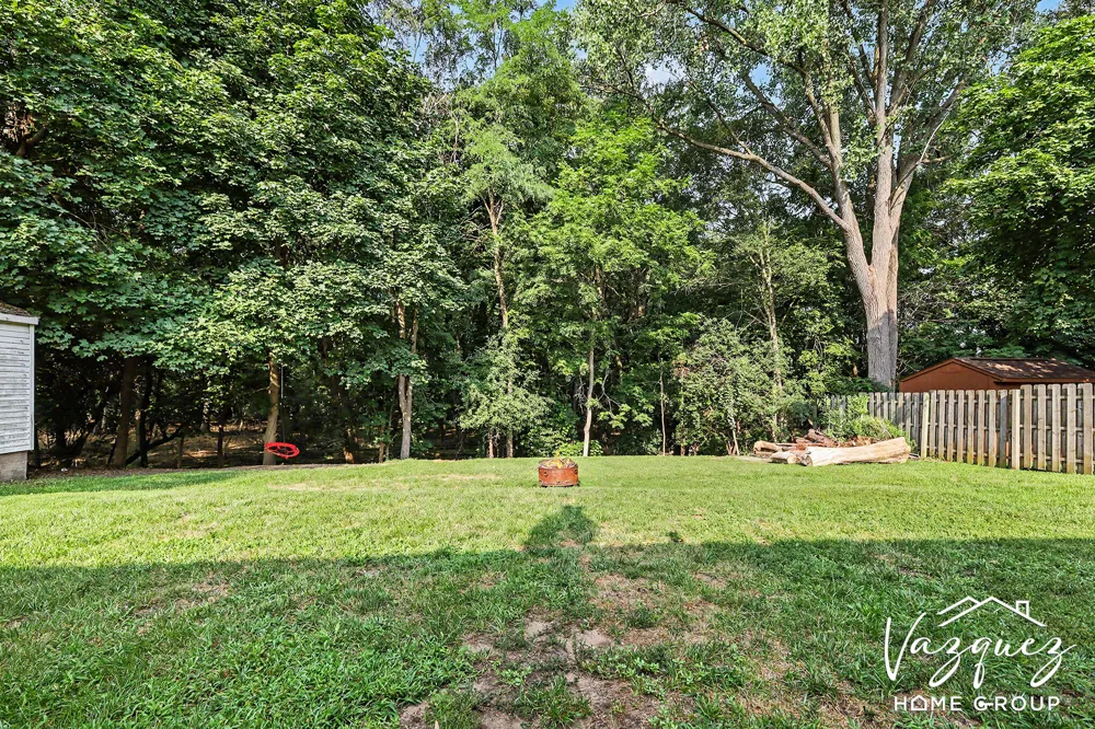 4113 Heron Avenue SW Wyoming, MI 49509