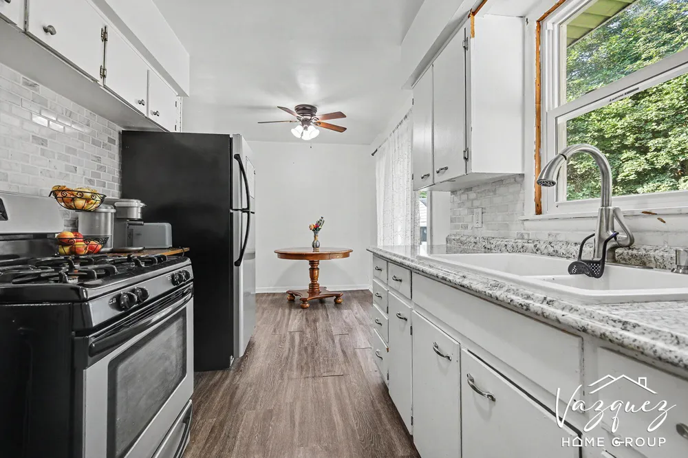 4113 Heron Avenue SW Wyoming, MI 49509