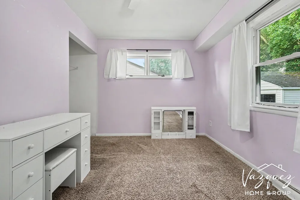 4113 Heron Avenue SW Wyoming, MI 49509