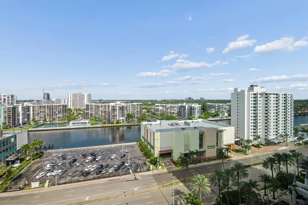 3505 S Ocean Dr #1505 Hollywood, FL 33019
