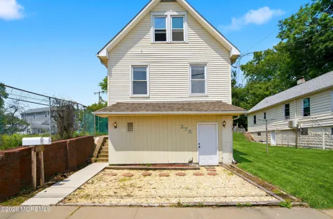275 Laurence Parkway