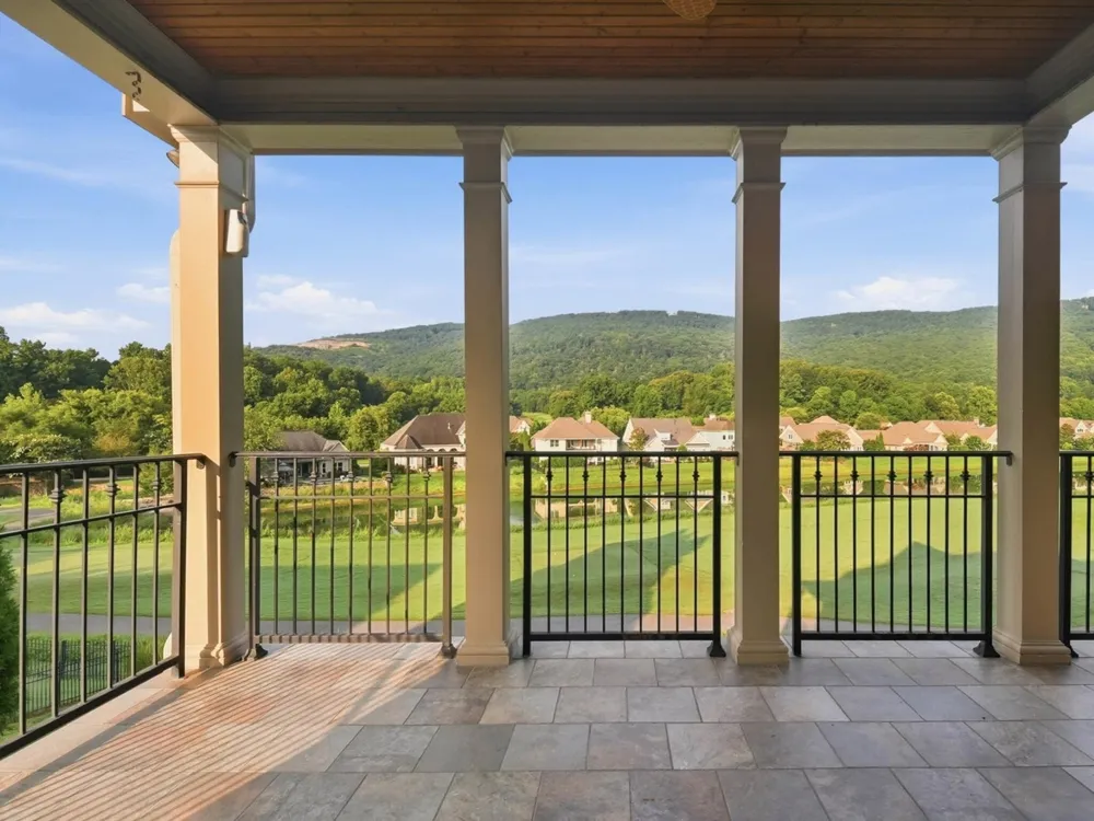 549 Magnolia Vale Drive Chattanooga, TN 37419