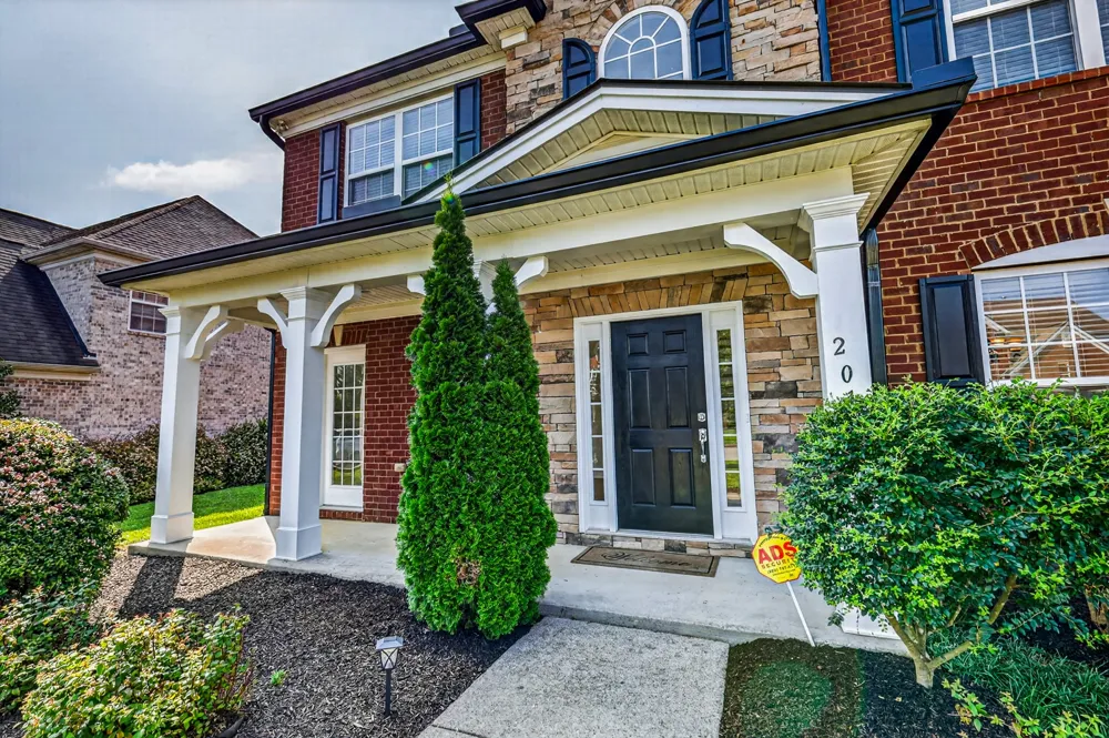 2013 Delaware Dr Nolensville, TN 37135