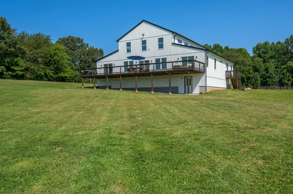 702 Starlight Rd McMinnville, TN 37110