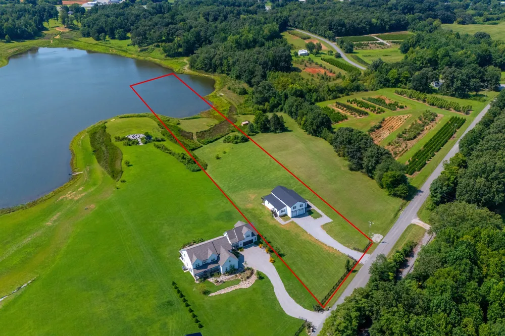 702 Starlight Rd McMinnville, TN 37110