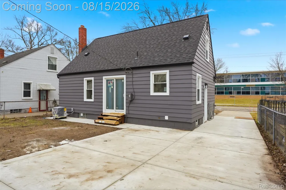 3050 Catalpa Drive Berkley City, MI 48072