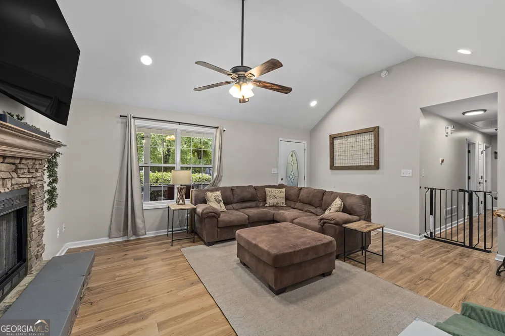 309 Calusa PL Ball Ground, GA 30107