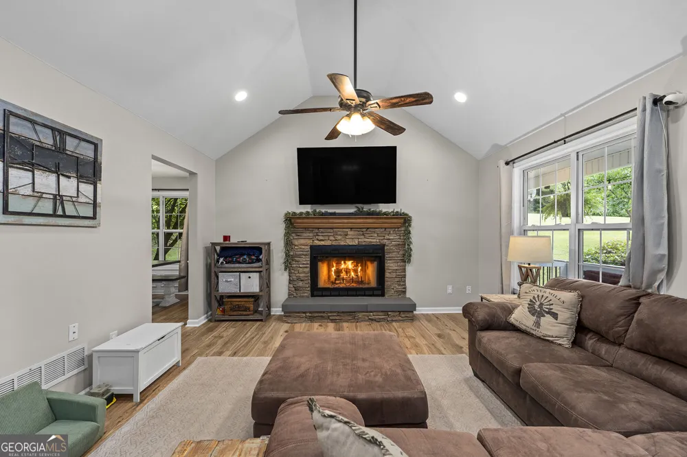 309 Calusa PL Ball Ground, GA 30107