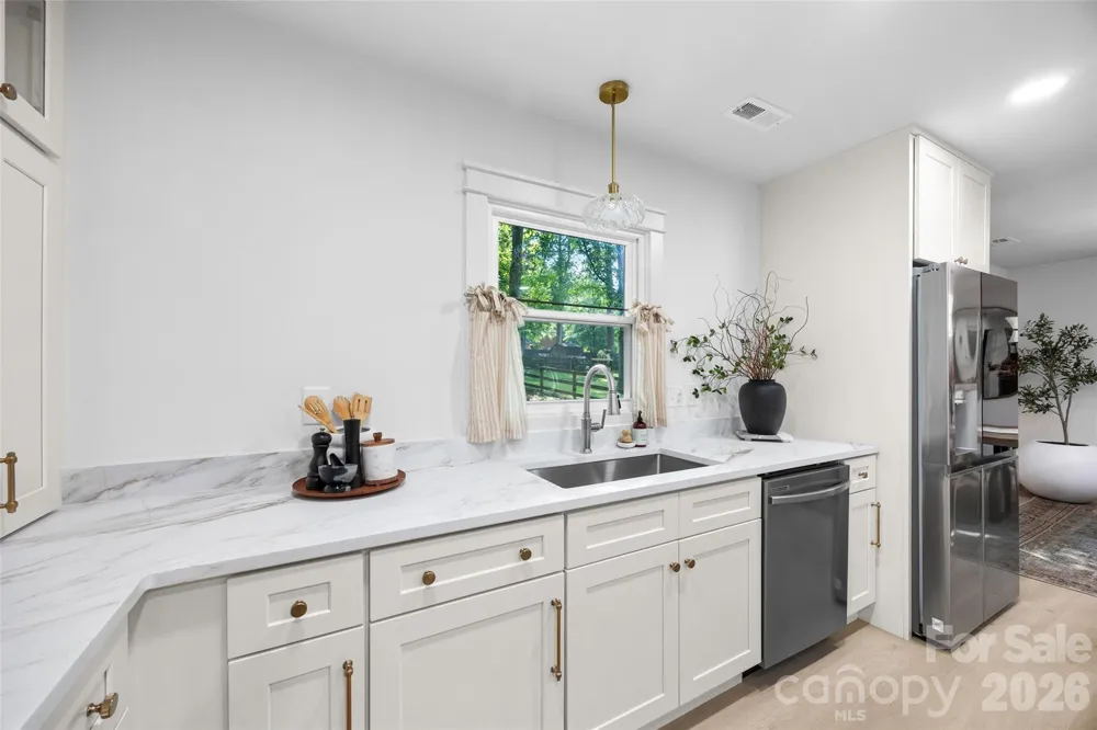635 Trail Ridge Road Matthews, NC 28105