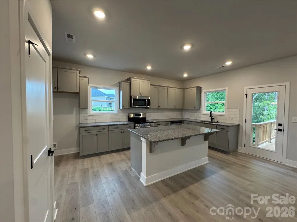 133 Kerr Walk Drive #34 Statesville, NC 28766