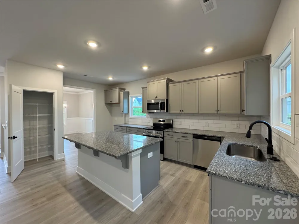 133 Kerr Walk Drive #34 Statesville, NC 28766