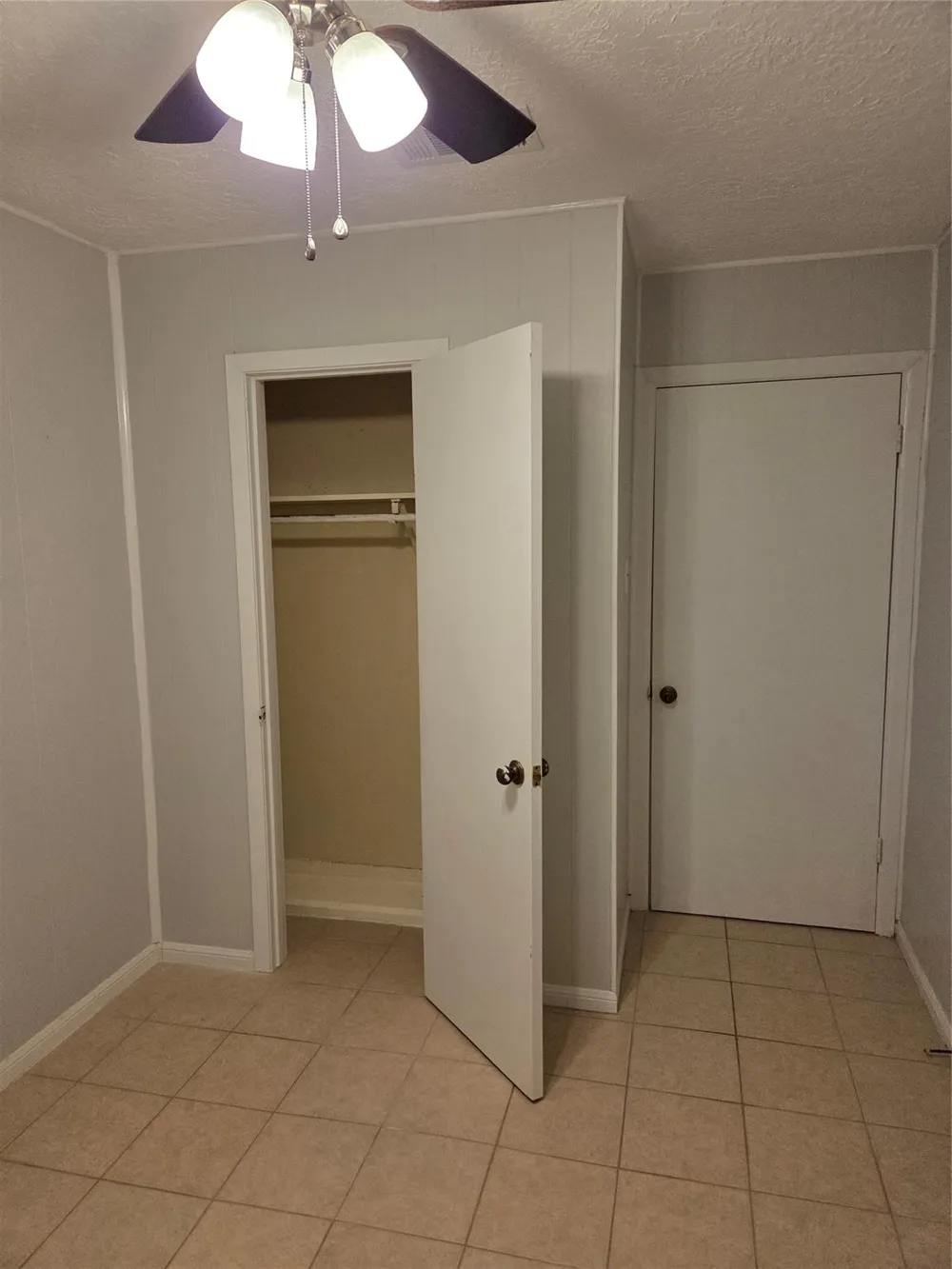 902 Euclid St Street Houston, TX 77008