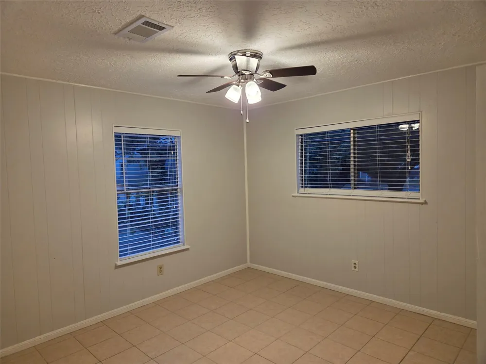 902 Euclid St Street Houston, TX 77008