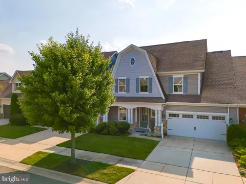 33298 LONE CEDAR LANDING #5802