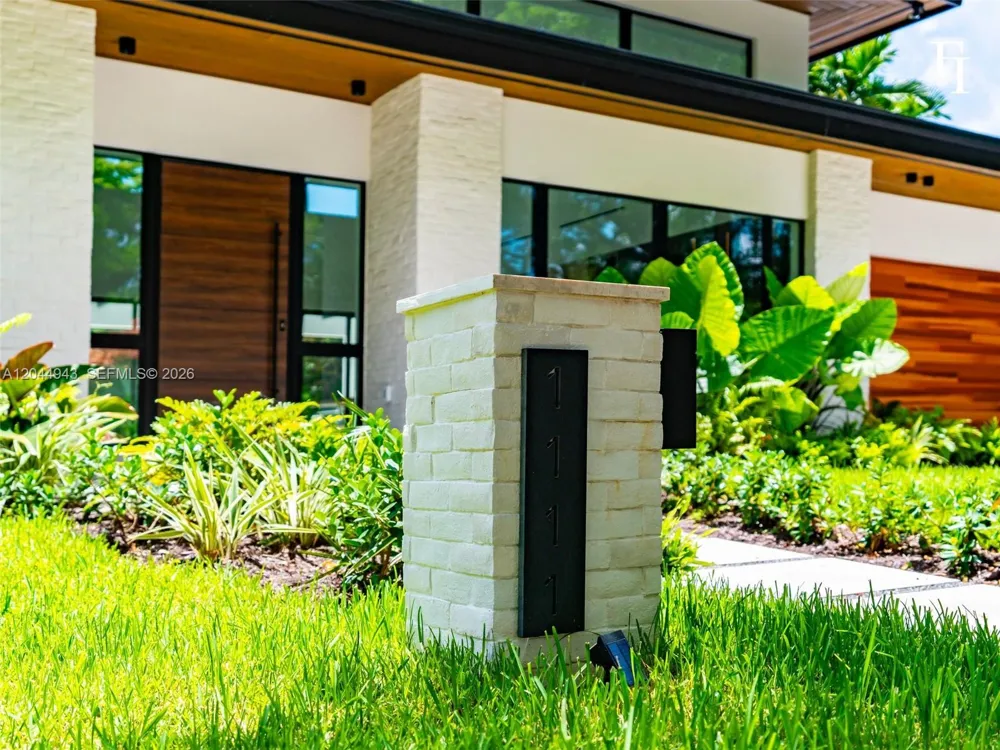 1111 Alberca St Coral Gables, FL 33134