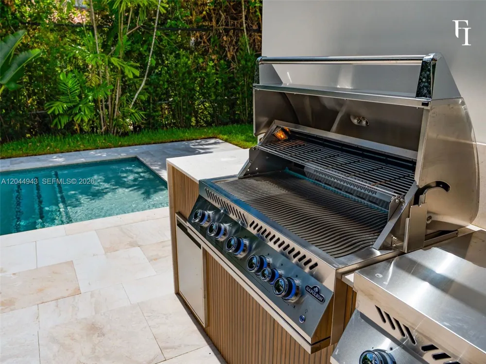1111 Alberca St Coral Gables, FL 33134