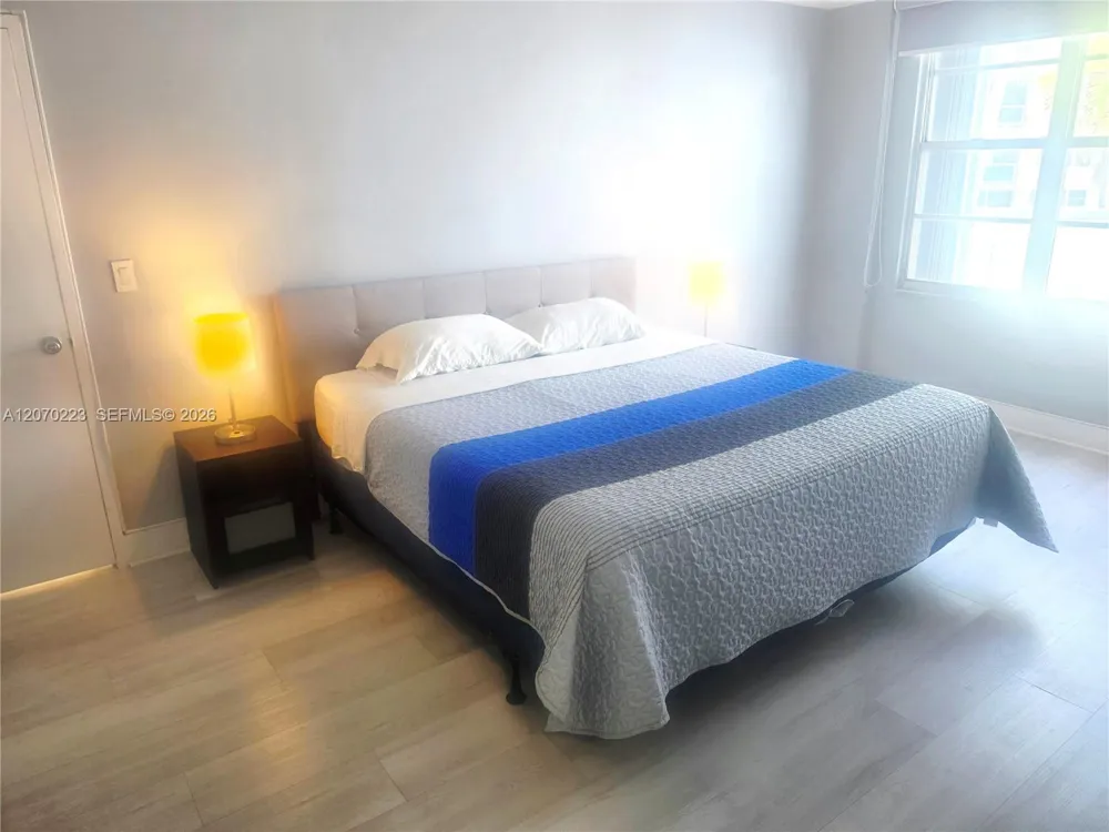 5151 Collins Ave #427 Miami Beach, FL 33140