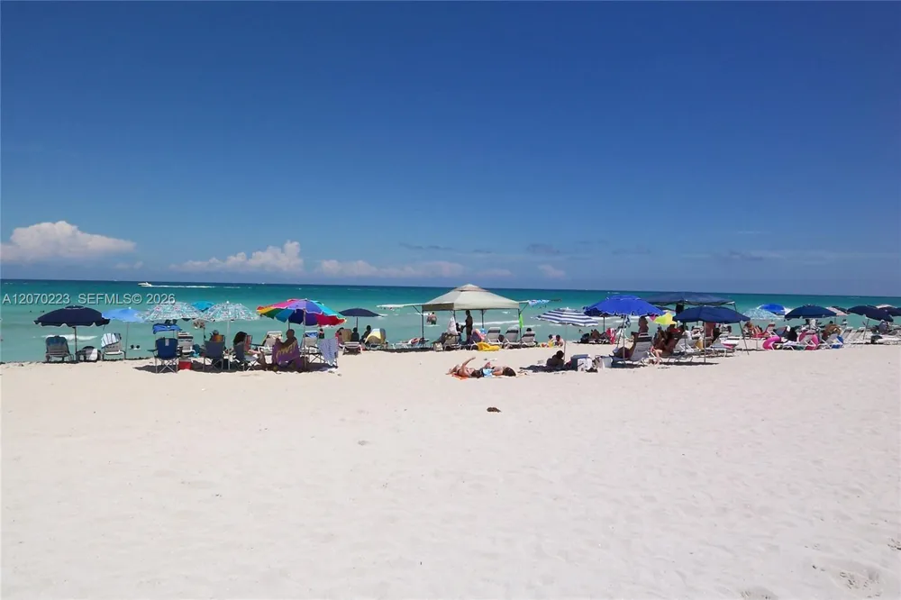 5151 Collins Ave #427 Miami Beach, FL 33140