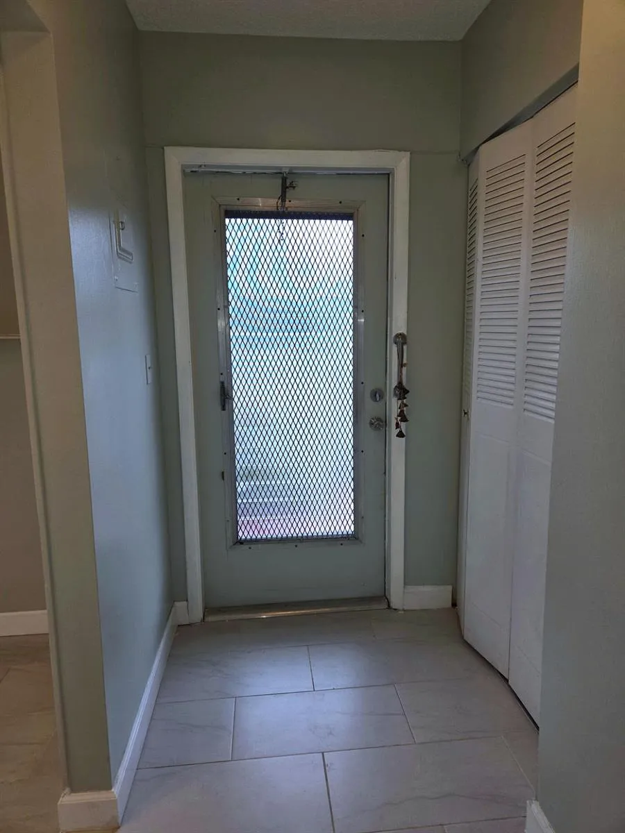 5071 W OAKLAND PARK BOULEVARD #109 Lauderdale Lakes, FL 33313