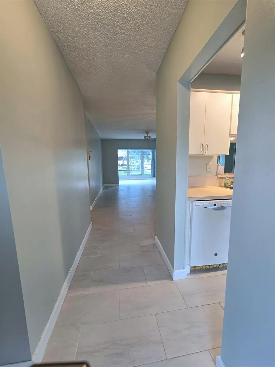 5071 W OAKLAND PARK BOULEVARD #109 Lauderdale Lakes, FL 33313