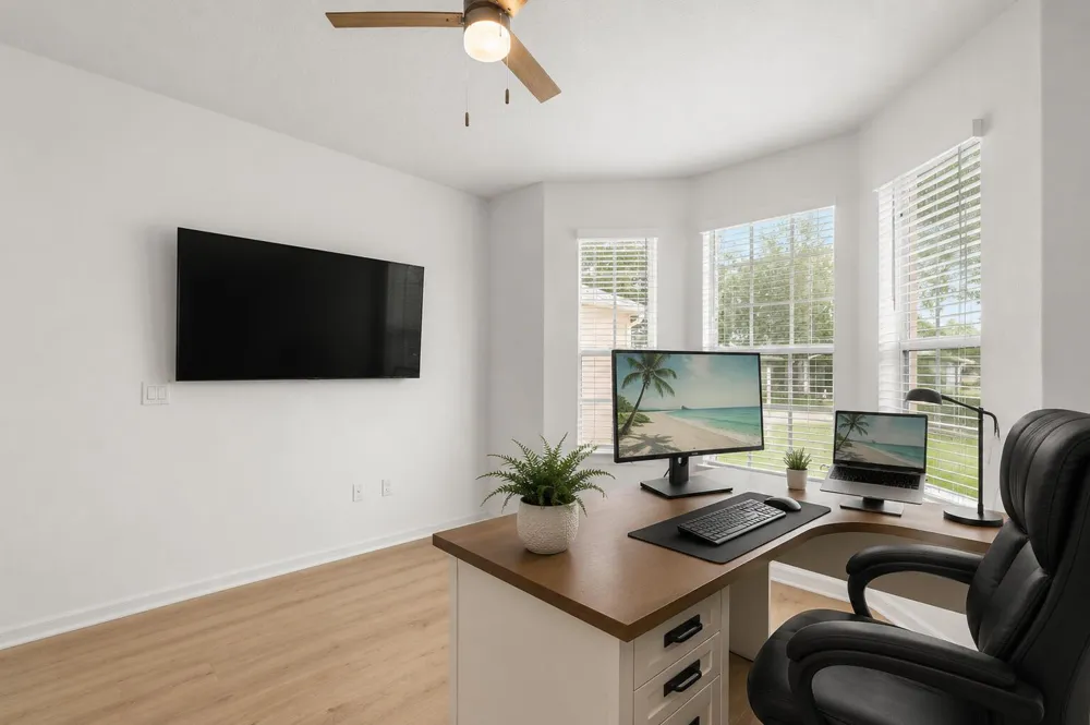 4815 47TH COURT Vero Beach, FL 32967