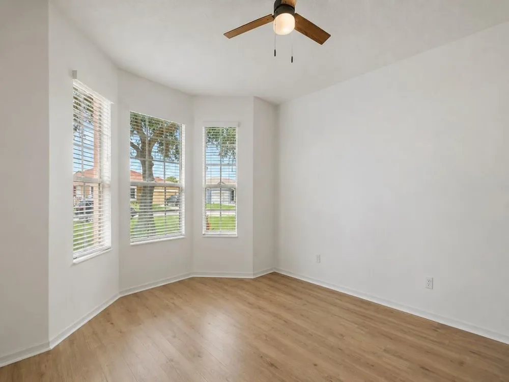 4815 47TH COURT Vero Beach, FL 32967