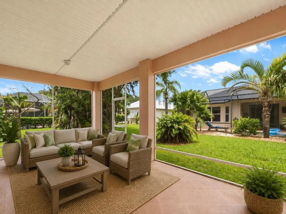4815 47TH COURT Vero Beach, FL 32967