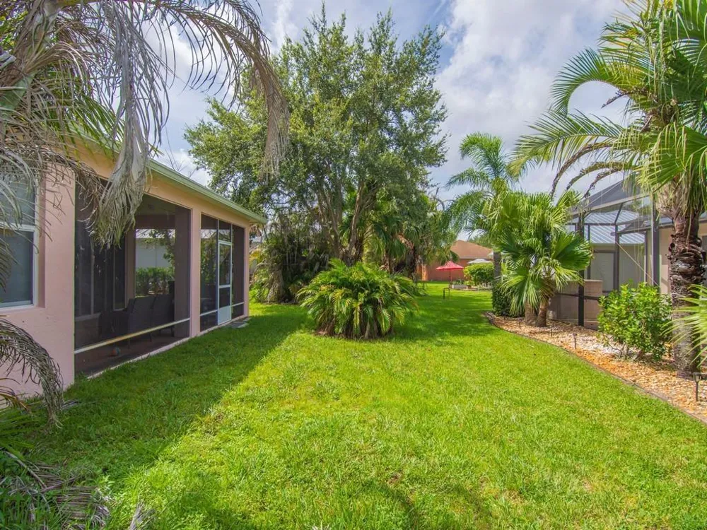 4815 47TH COURT Vero Beach, FL 32967