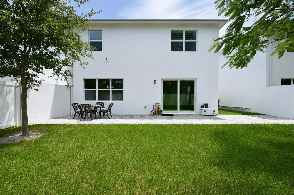 6305 TENOR DRIVE West Palm Beach, FL 33413