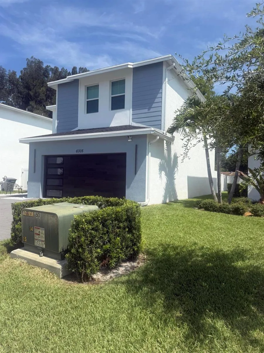 6305 TENOR DRIVE West Palm Beach, FL 33413