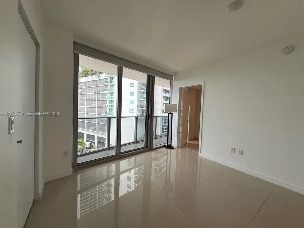 488 NE 18th St #517 Miami, FL 33132