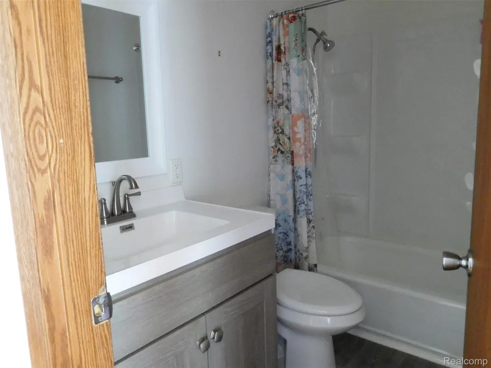 2043 Hillsdale Drive Davison Township, MI 48423