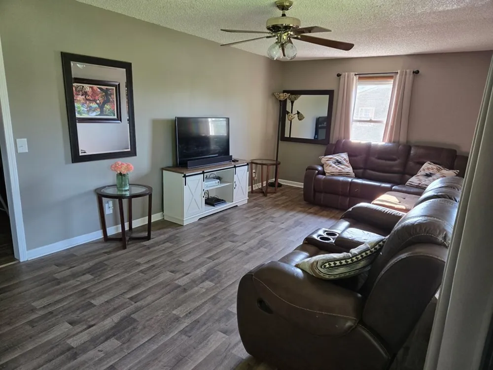 301 McQuade Cir McMinnville, TN 37110