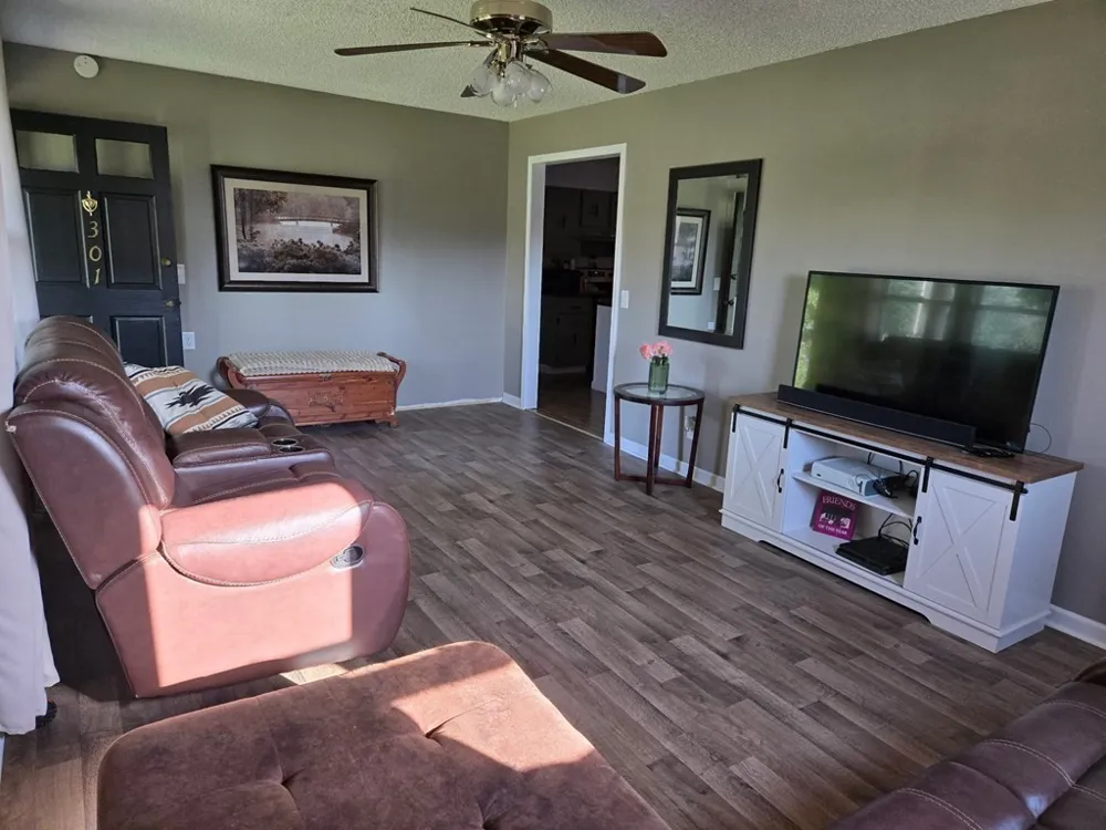301 McQuade Cir McMinnville, TN 37110