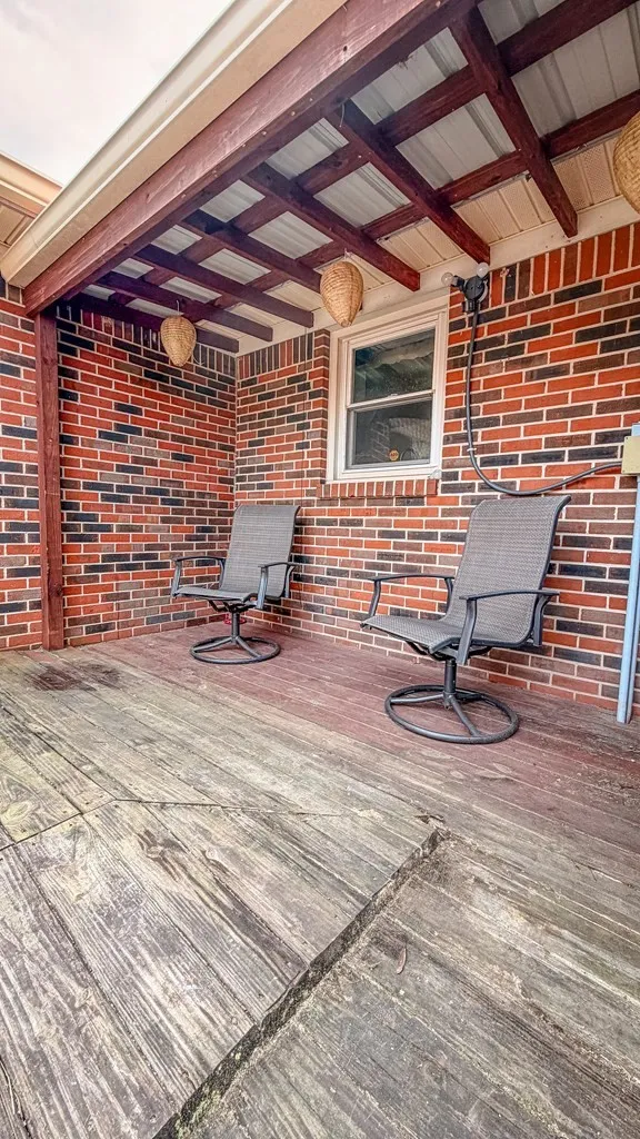 301 McQuade Cir McMinnville, TN 37110
