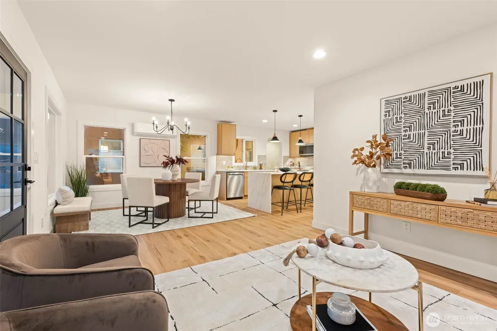 1128 77th Street Seattle, WA 98103