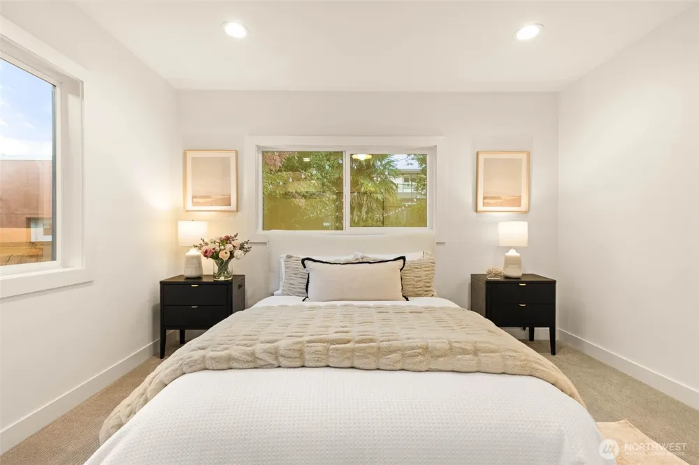1128 77th Street Seattle, WA 98103