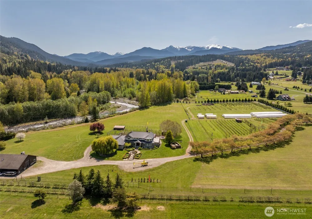 231 River Run Road Sequim, WA 98382