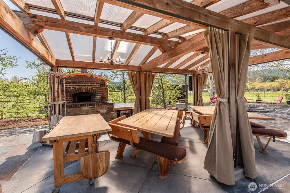231 River Run Road Sequim, WA 98382