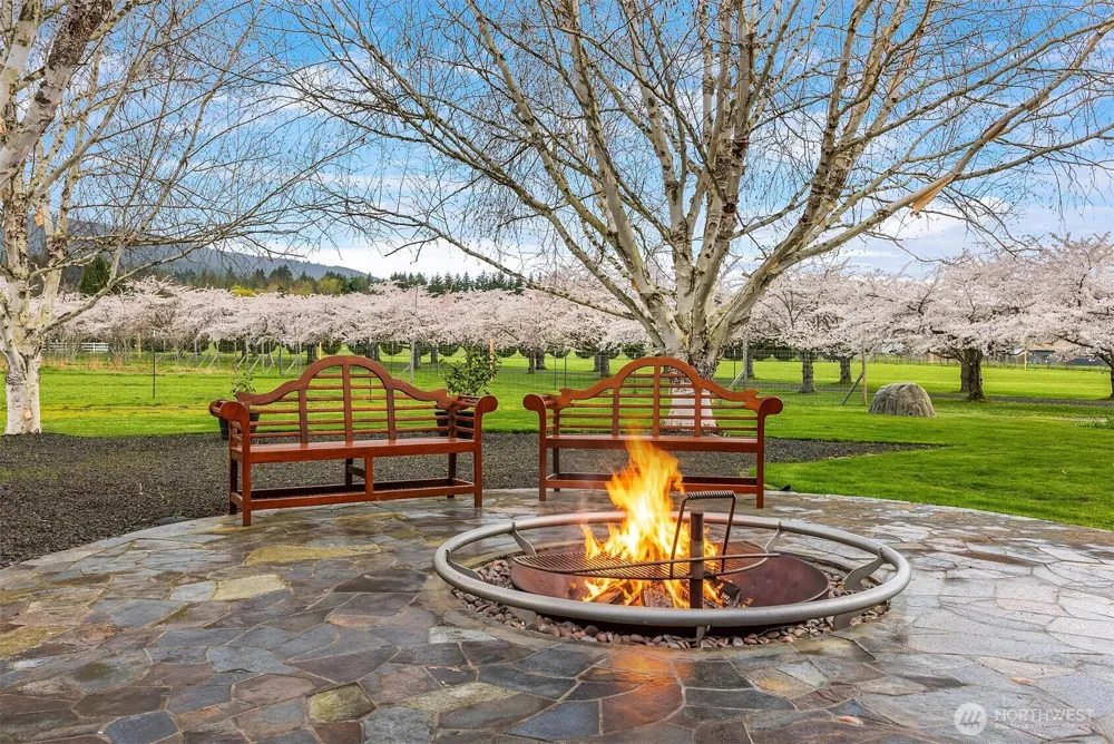 231 River Run Road Sequim, WA 98382