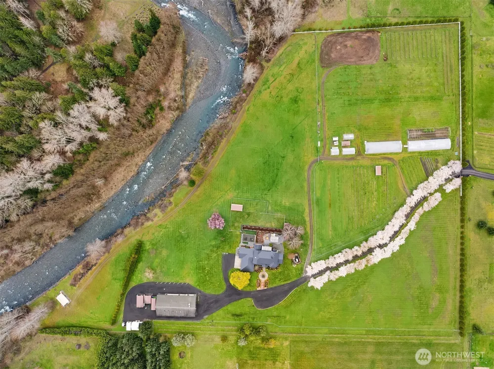 231 River Run Road Sequim, WA 98382