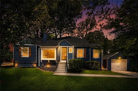 3423 Rugby Circle