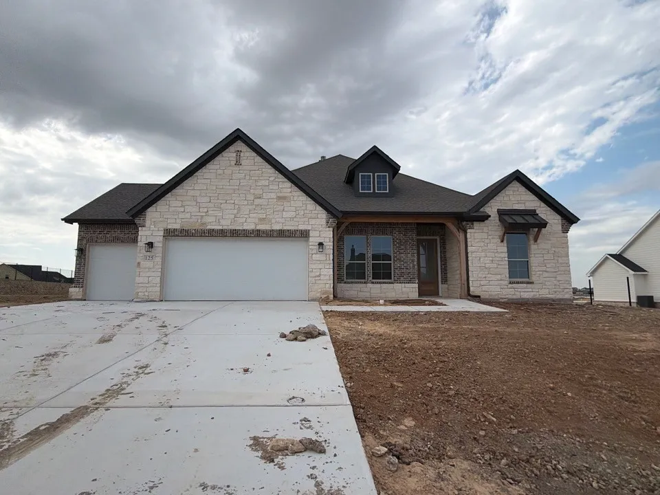 125 Pheasant Run Drive New Fairview, TX 76078