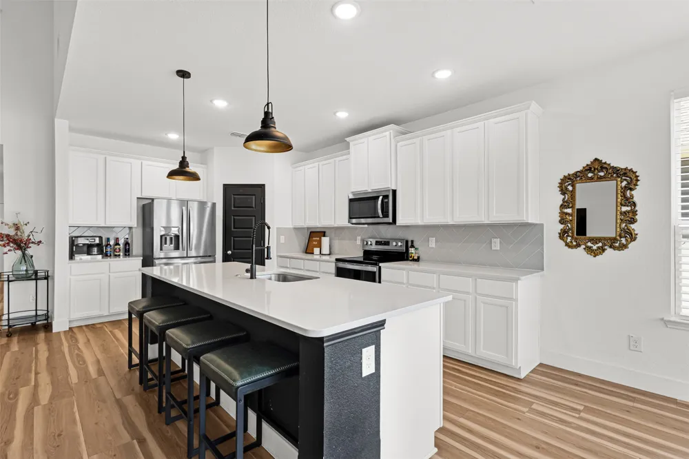 9016 Huxley Drive Providence Village, TX 76227
