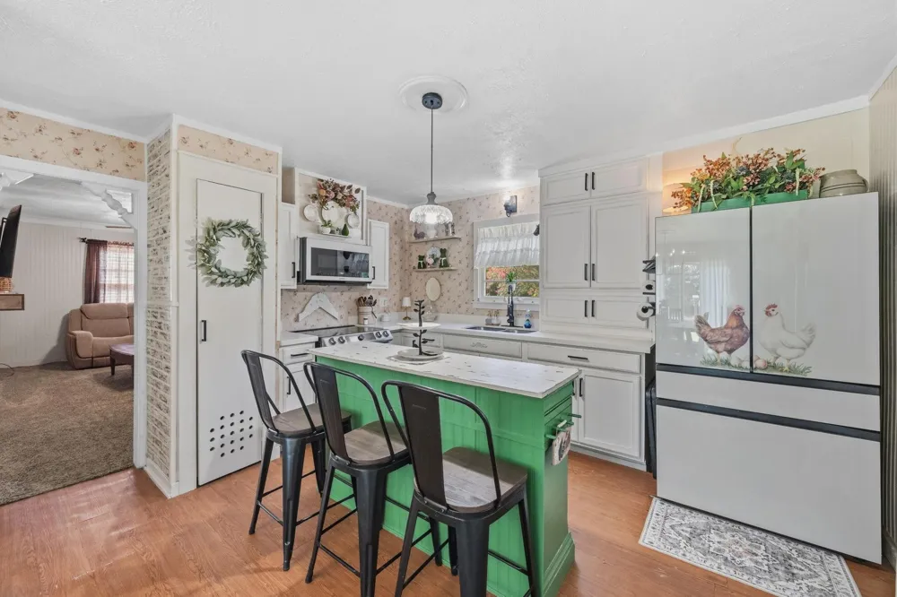 9820 Highway 150 Shepherd, TX 77371