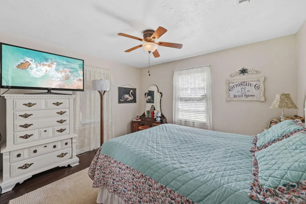 9820 Highway 150 Shepherd, TX 77371