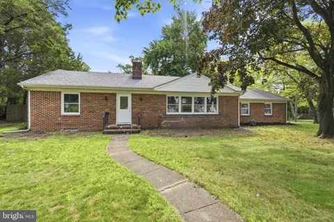 559 CHESTNUT TERRACE